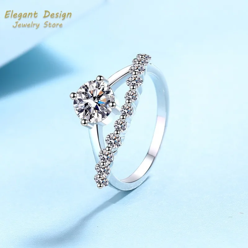 クラウン・オブ・ラブ プラチナ Pt950 ウェディングリン - Moissanite Engagement Ring 1 Carat のレビューと価格