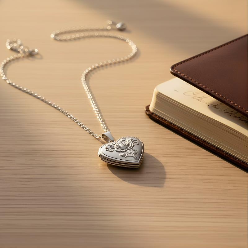 ゴシックヴィンテージハートネックレス女性用彫刻ロケット中空フ - Heart Locket Necklace Photo のレビューと価格